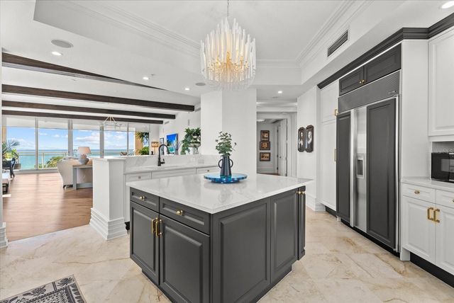 1300 BENJAMIN FRANKLIN DRIVE 501, Sarasota, FL 34236