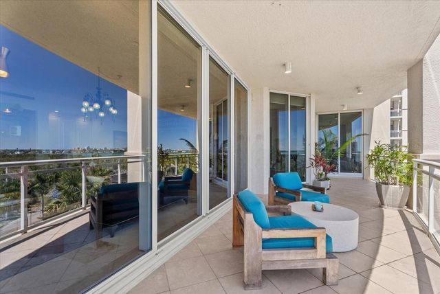 1300 BENJAMIN FRANKLIN DRIVE 501, Sarasota, FL 34236