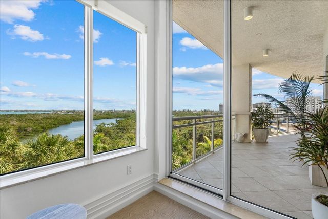 1300 BENJAMIN FRANKLIN DRIVE 501, Sarasota, FL 34236