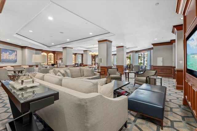 1300 BENJAMIN FRANKLIN DRIVE 501, Sarasota, FL 34236