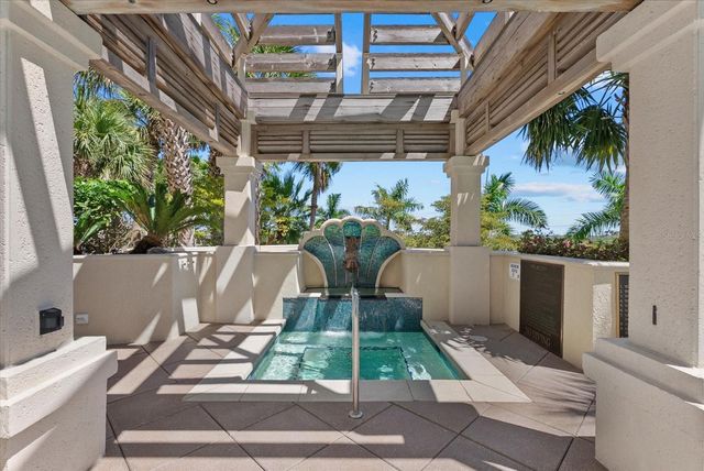 1300 BENJAMIN FRANKLIN DRIVE 501, Sarasota, FL 34236