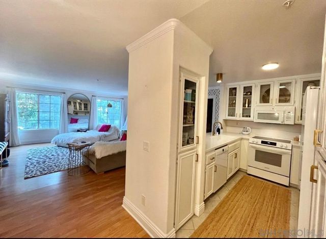 2037 Burton St 43, San Diego, CA 92111