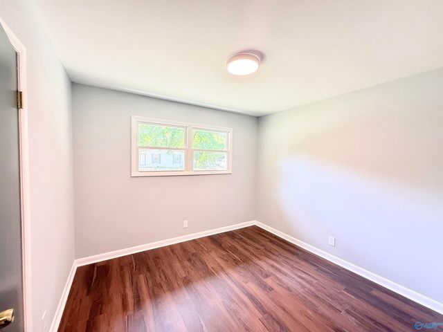 3706 S Westdale Court SW, Huntsville, AL 35805