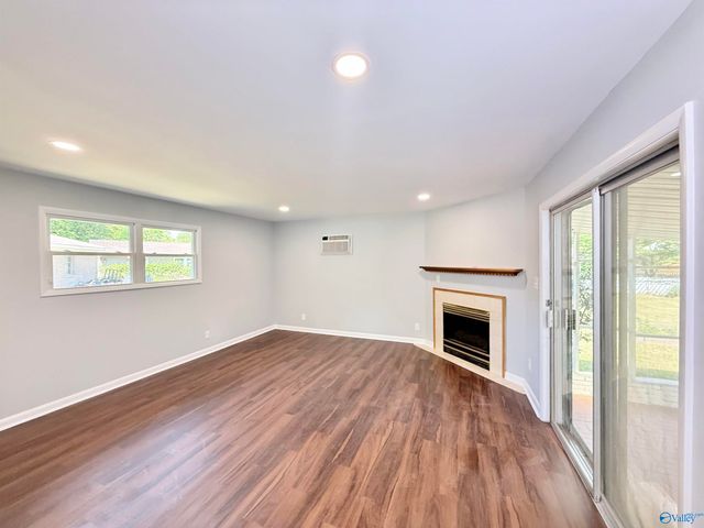 3706 S Westdale Court SW, Huntsville, AL 35805
