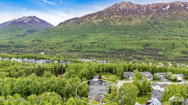 19823 N Mitkof Loop, Eagle River, AK 99577