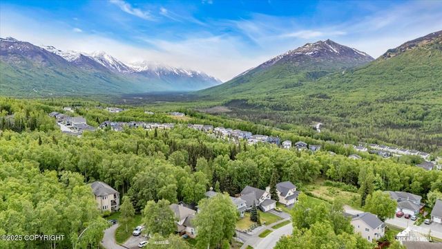 19823 N Mitkof Loop, Eagle River, AK 99577