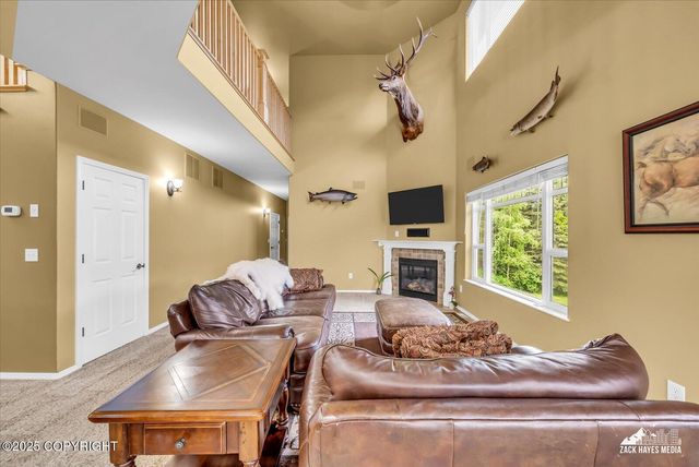 19823 N Mitkof Loop, Eagle River, AK 99577