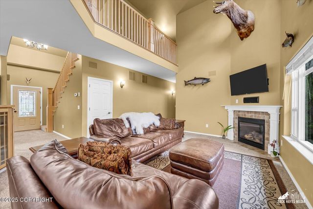 19823 N Mitkof Loop, Eagle River, AK 99577