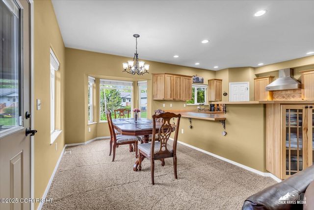 19823 N Mitkof Loop, Eagle River, AK 99577
