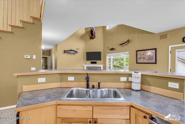 19823 N Mitkof Loop, Eagle River, AK 99577