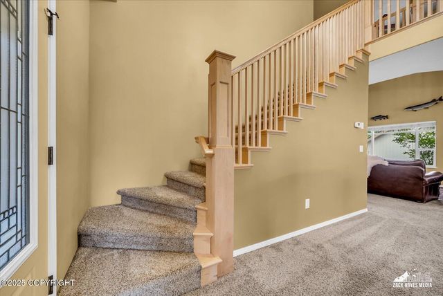 19823 N Mitkof Loop, Eagle River, AK 99577
