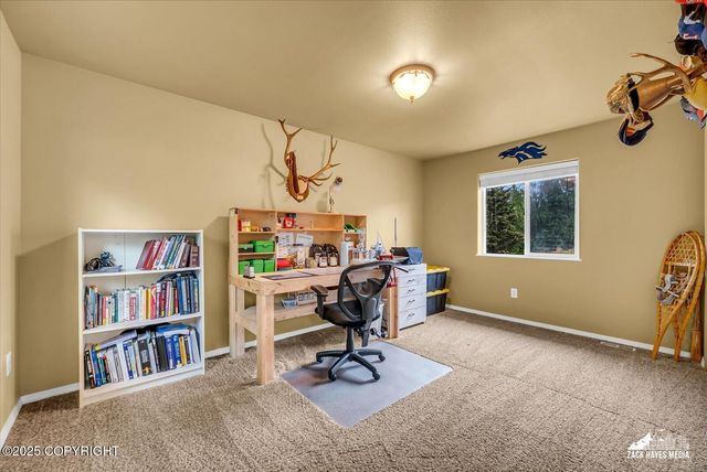 19823 N Mitkof Loop, Eagle River, AK 99577