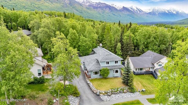 19823 N Mitkof Loop, Eagle River, AK 99577