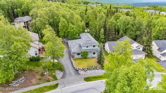 19823 N Mitkof Loop, Eagle River, AK 99577