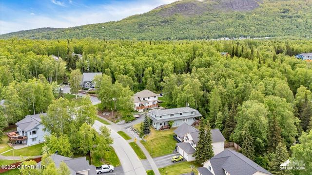 19823 N Mitkof Loop, Eagle River, AK 99577