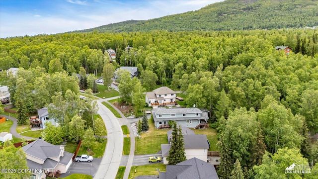 19823 N Mitkof Loop, Eagle River, AK 99577
