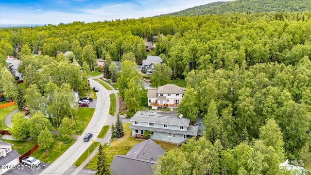 19823 N Mitkof Loop, Eagle River, AK 99577