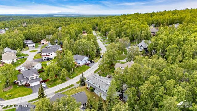 19823 N Mitkof Loop, Eagle River, AK 99577