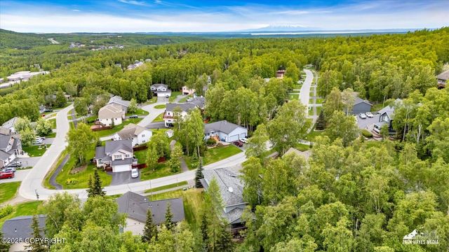 19823 N Mitkof Loop, Eagle River, AK 99577