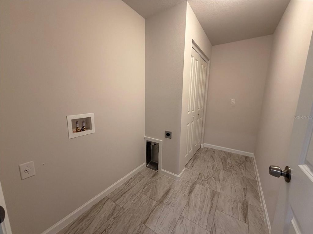 Image 18 of property listing at 2100 HILTON STREET, Port Charlotte, FL 33948