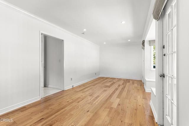 3826 Dixie Canyon Avenue, Sherman Oaks, CA 91423