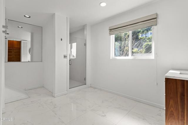 3826 Dixie Canyon Avenue, Sherman Oaks, CA 91423