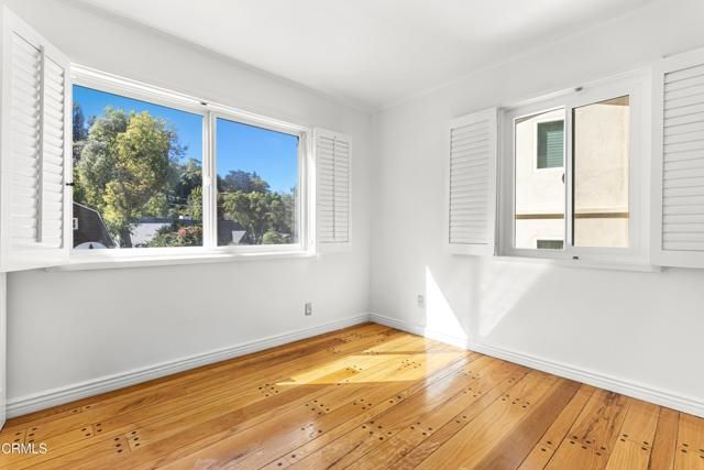 3826 Dixie Canyon Avenue, Sherman Oaks, CA 91423