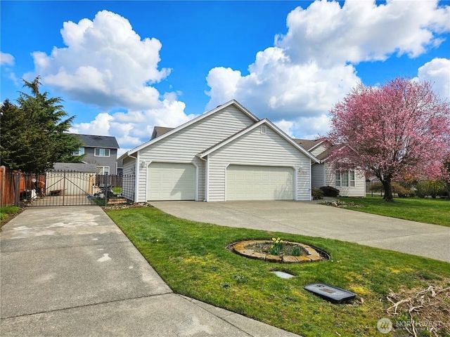 2727 180th Street E, Tacoma, WA 98445