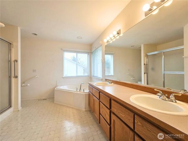 2727 180th Street E, Tacoma, WA 98445