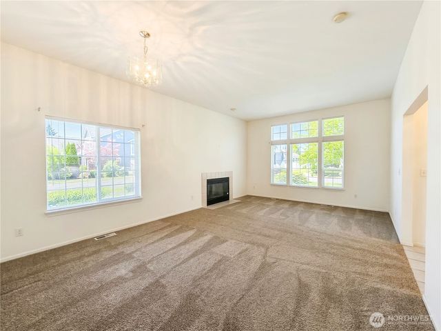 2727 180th Street E, Tacoma, WA 98445