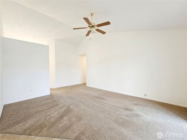 2727 180th Street E, Tacoma, WA 98445