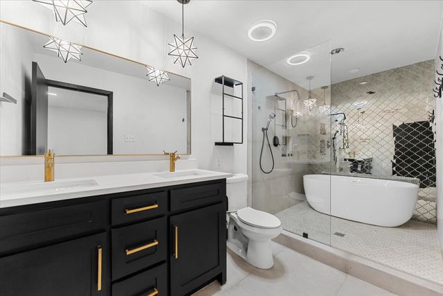 11238 Webb Chapel Court, Dallas, TX 75229