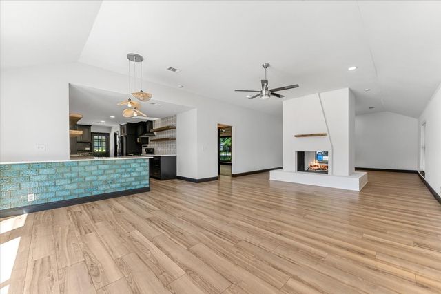 11238 Webb Chapel Court, Dallas, TX 75229