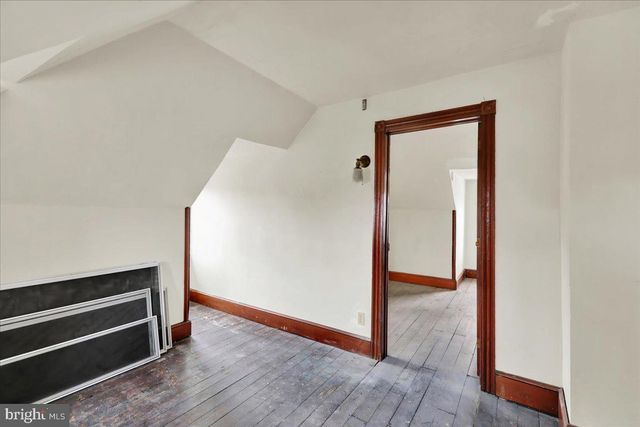 210 S HOME AVE, Topton, PA 19562