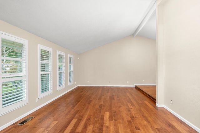 2219 Candlewood Pl, Riverbank, CA 95367