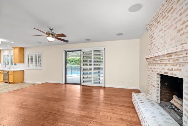 2219 Candlewood Pl, Riverbank, CA 95367