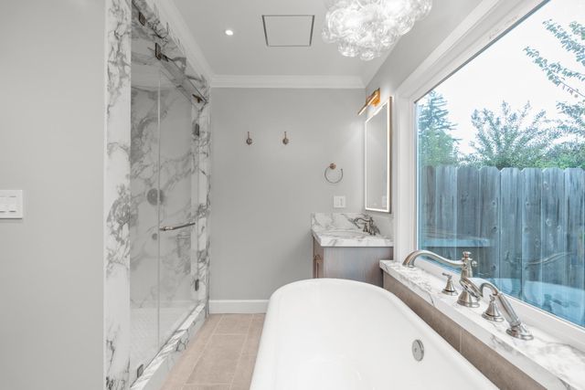 2219 Candlewood Pl, Riverbank, CA 95367