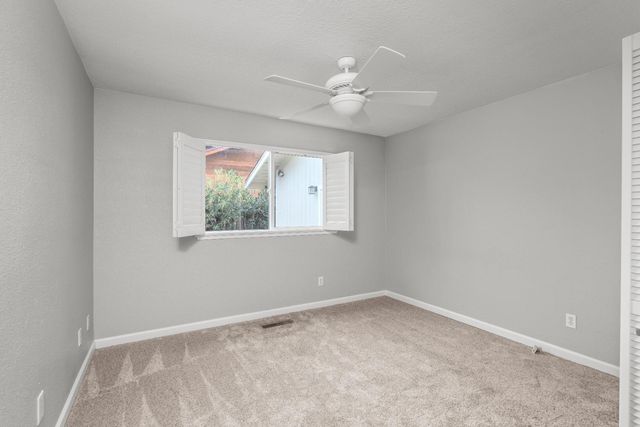 2219 Candlewood Pl, Riverbank, CA 95367