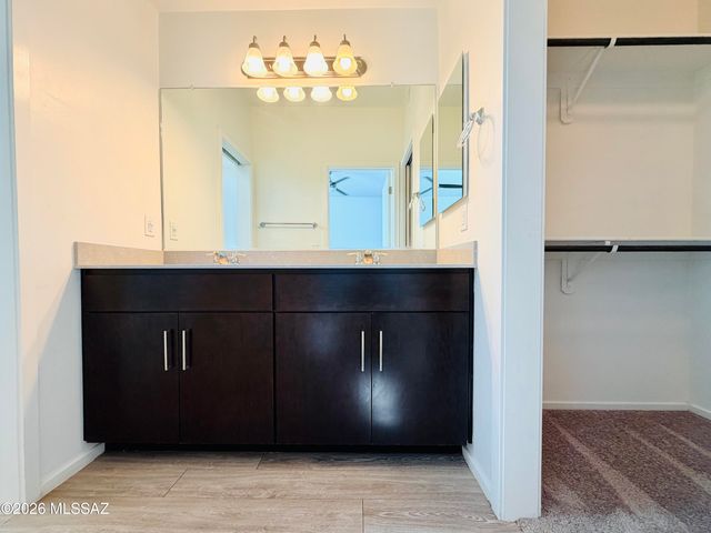 478 S Contempo Drive, Tucson, AZ 85710