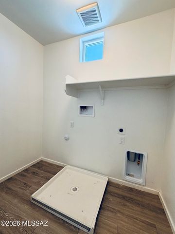 478 S Contempo Drive, Tucson, AZ 85710