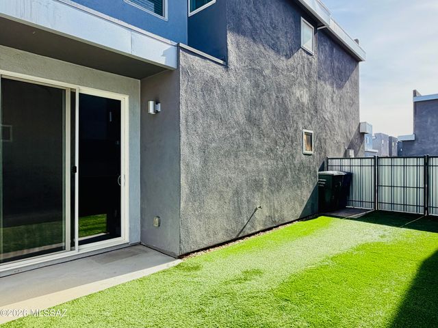 478 S Contempo Drive, Tucson, AZ 85710