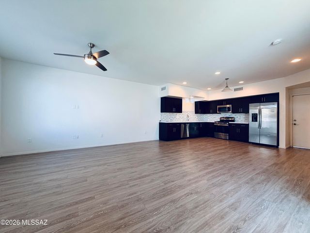 478 S Contempo Drive, Tucson, AZ 85710