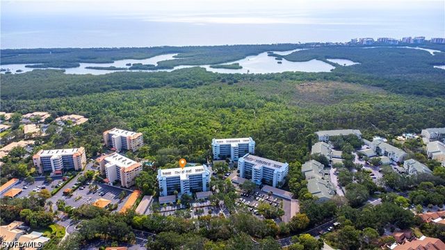 290 Naples Cove DR 2204, Naples, FL 34110