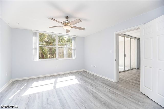 290 Naples Cove DR 2204, Naples, FL 34110