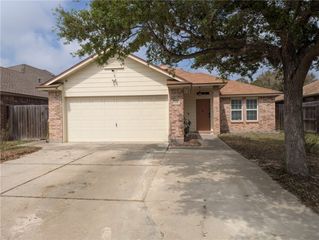 1510 Windy Oaks Dr, Aransas Pass, TX 78336