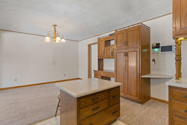 2850 Volquardsen Avenue, Davenport, IA 52804