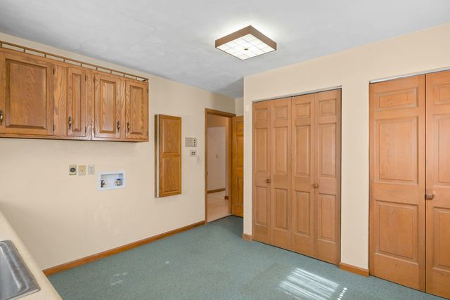 2850 Volquardsen Avenue, Davenport, IA 52804