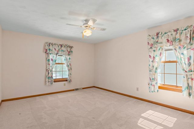 2850 Volquardsen Avenue, Davenport, IA 52804