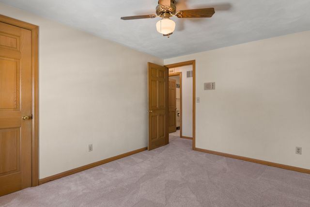 2850 Volquardsen Avenue, Davenport, IA 52804