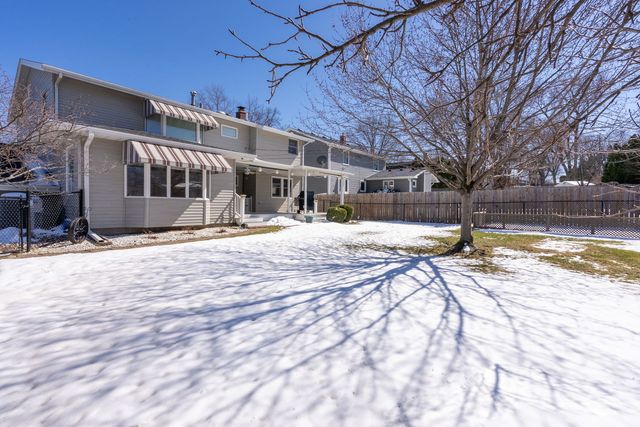 2850 Volquardsen Avenue, Davenport, IA 52804